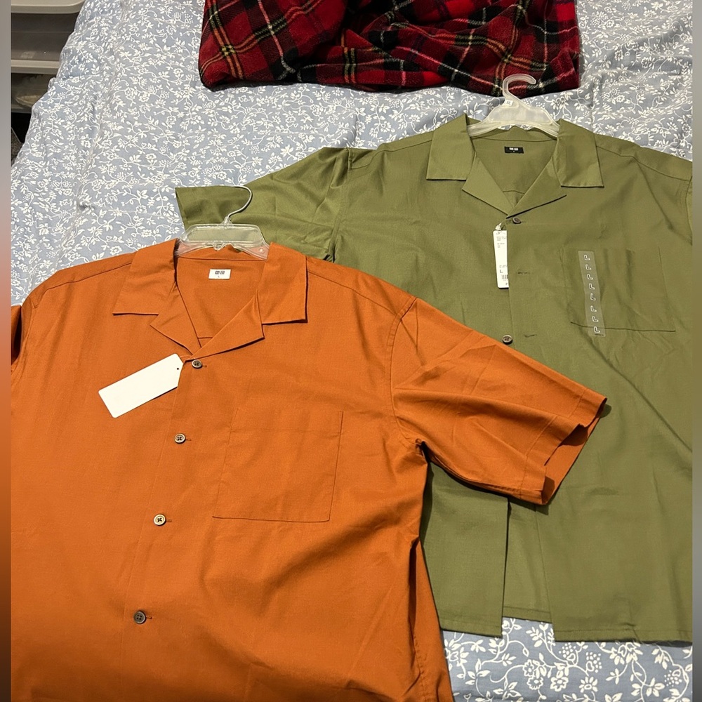 Uni qlo polo, Large, Brand new